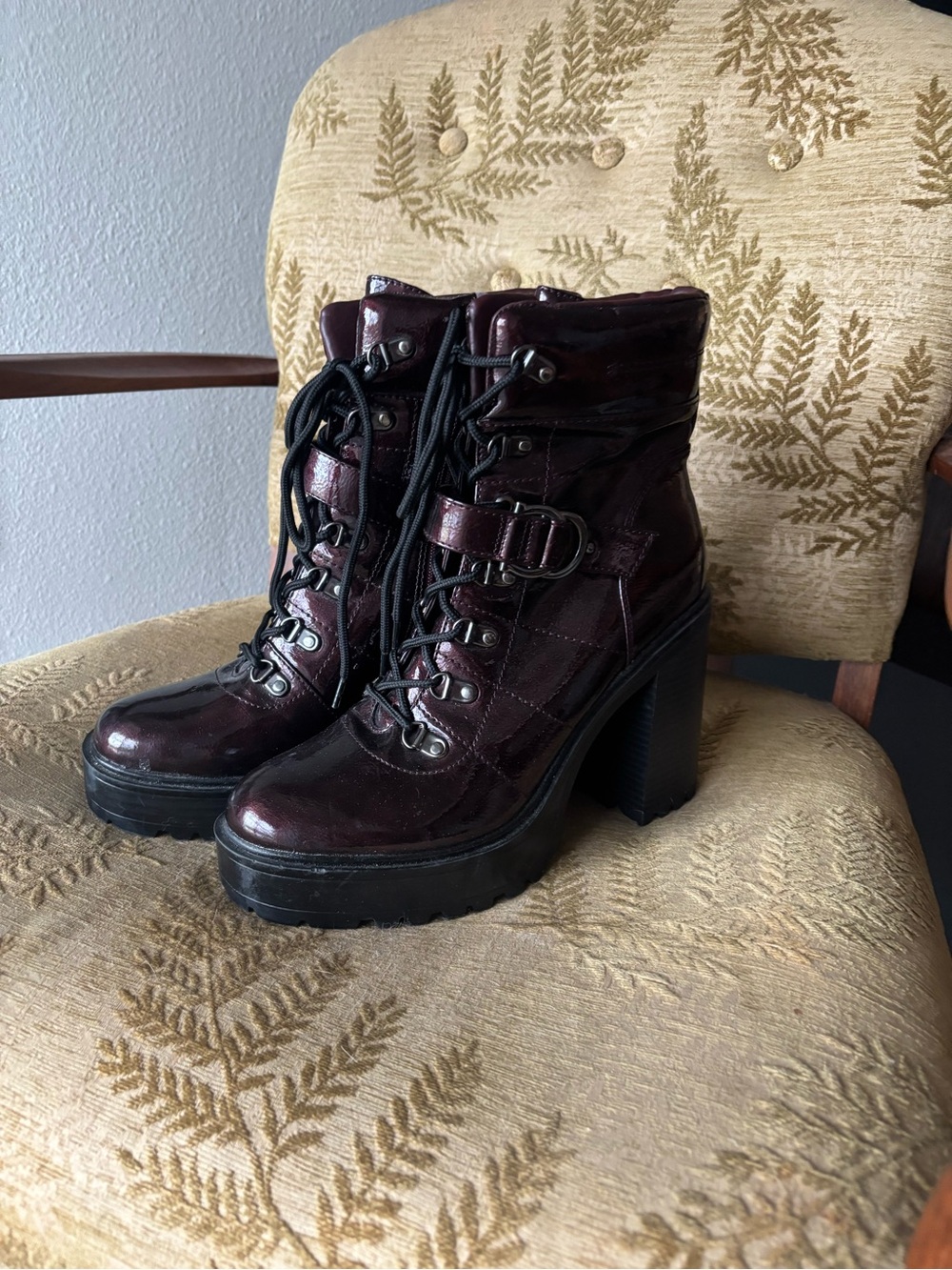 GUESS Burgundy Patent Lace-Up Block Heel Boots